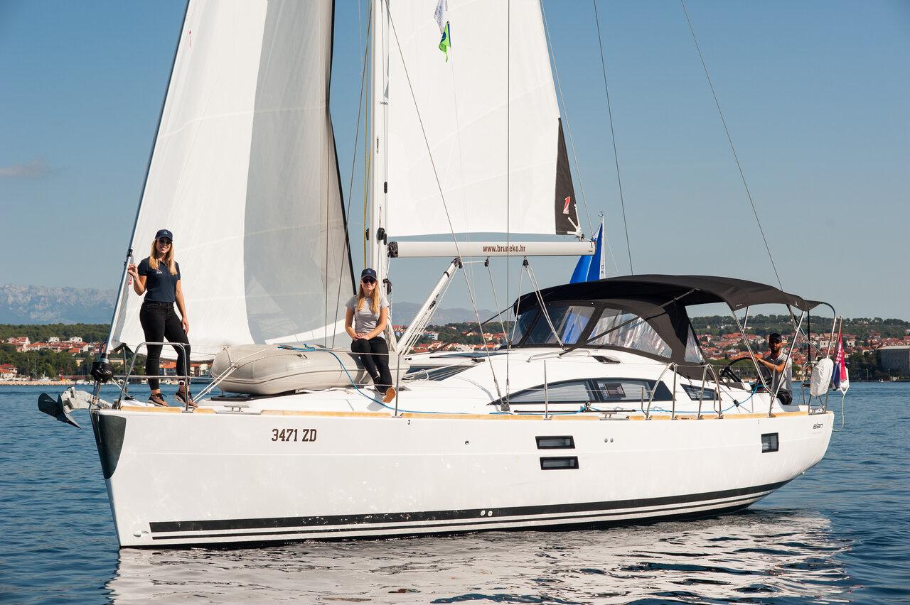 Elan Impression 40.1 von Bruneko Charter in Zadar