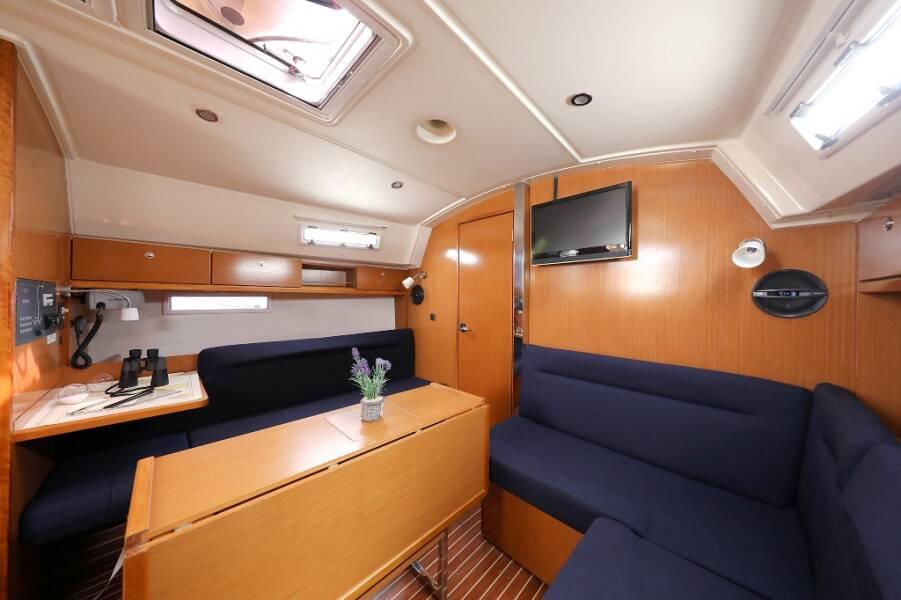 Bavaria 36 Cruiser af Just Sail Charter i Baska Voda