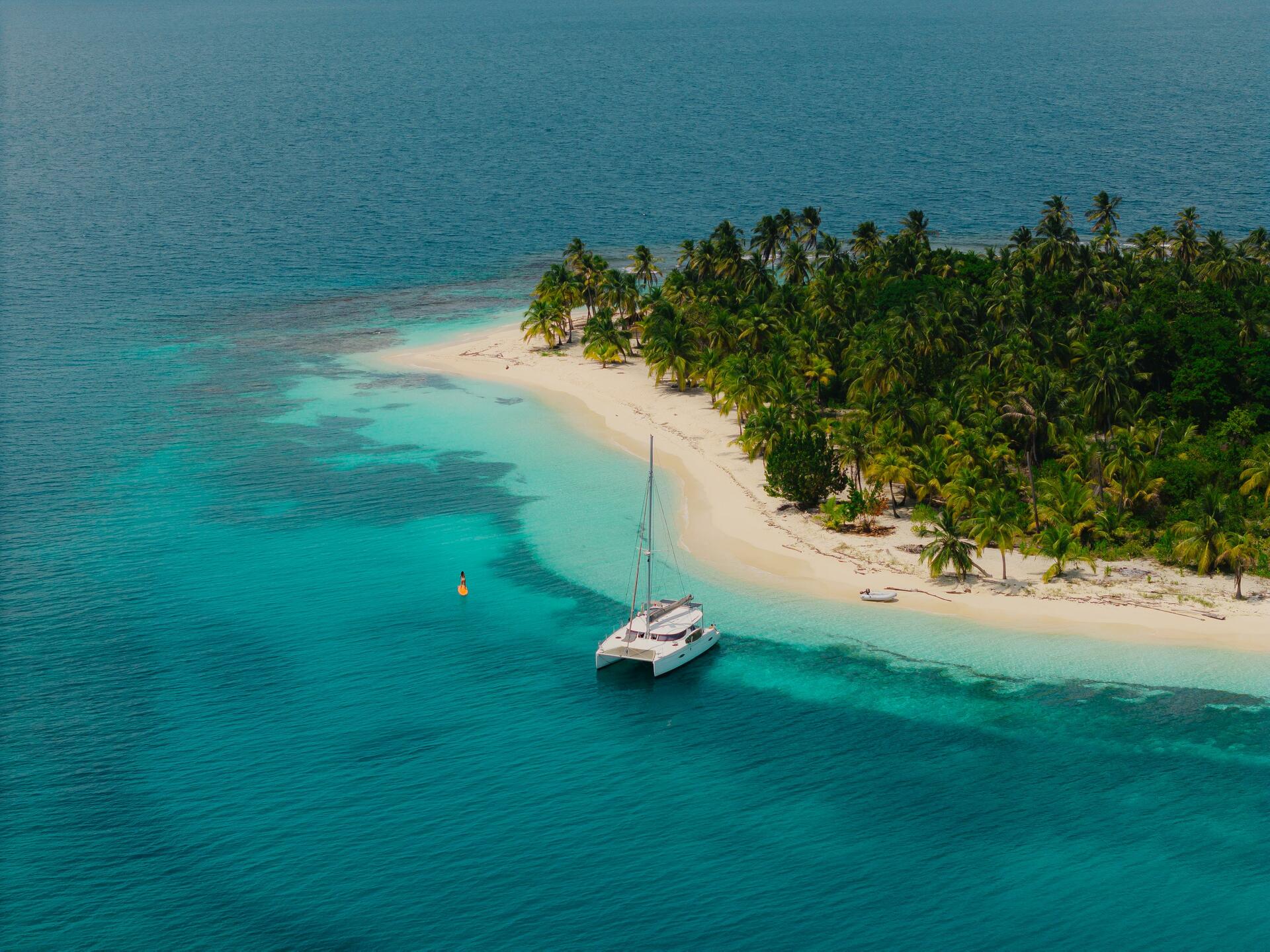 Lipari 41 Evolution della San Blas Catamarans a San Blas