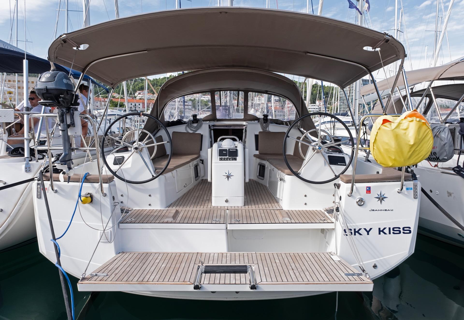 Sun Odyssey 410 della Euromarine charter a Spalato