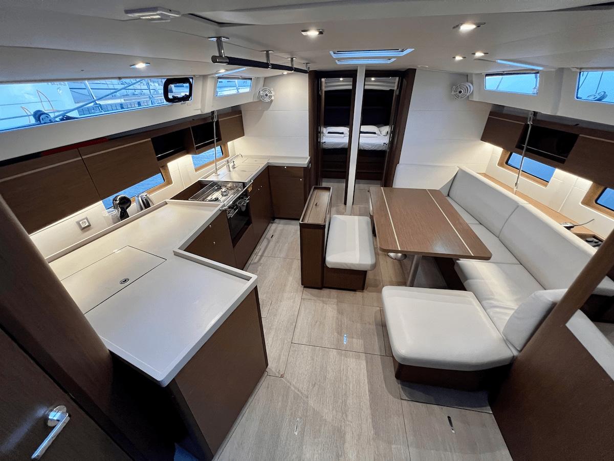 Oceanis 46.1 van Sailme Charter in Ibiza