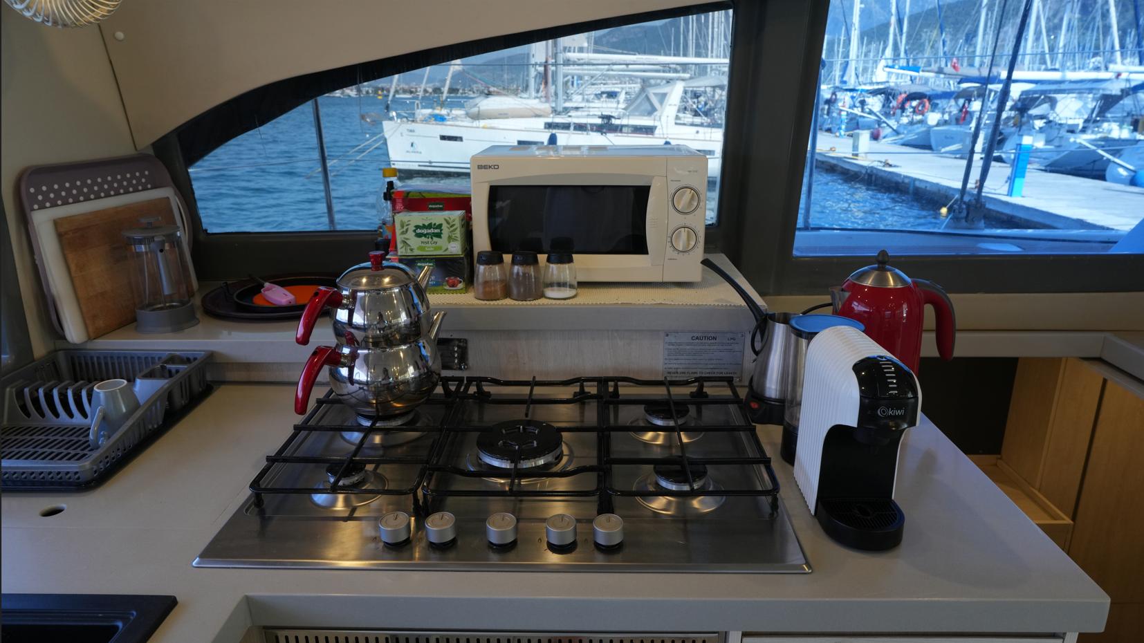 Leopard 40 yritykseltä Joy Yachting Fethiye