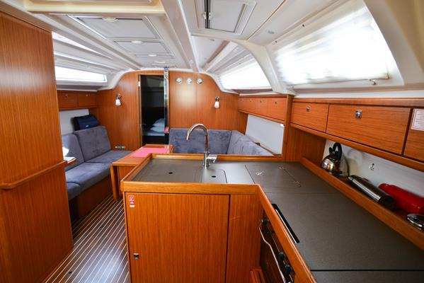 Bavaria 37 Cruiser yritykseltä BBS Yachting Fethiye