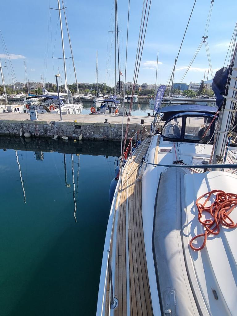 Sun Odyssey 42i av Vale Vela i Syros
