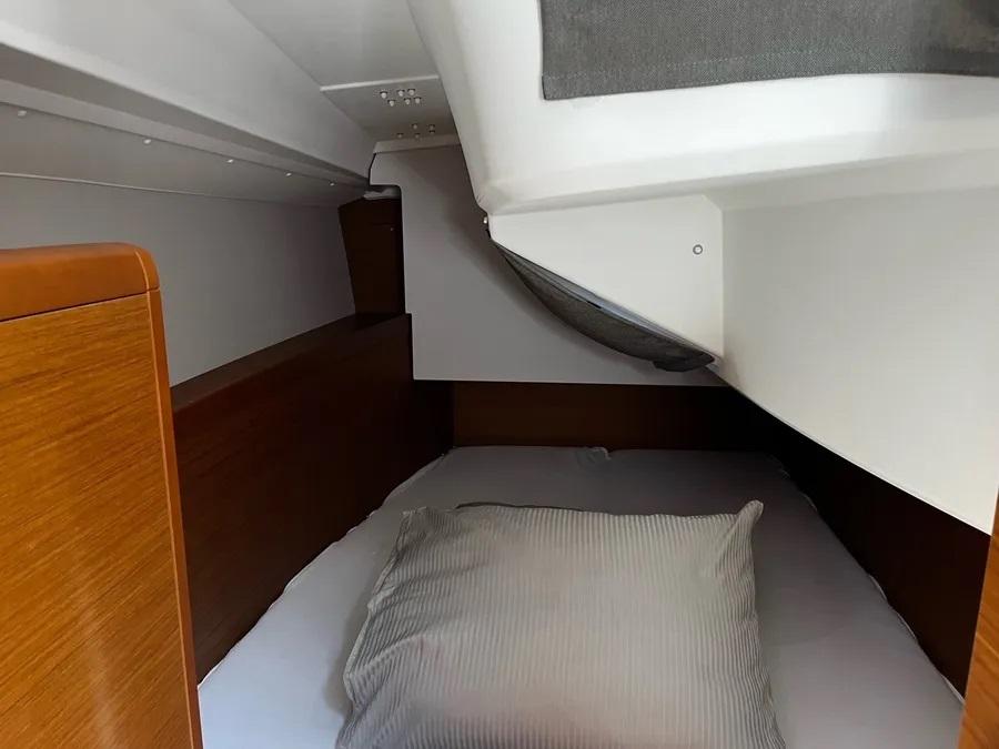 Sun Odyssey 349 par Croatia Sailing Charter à Pula