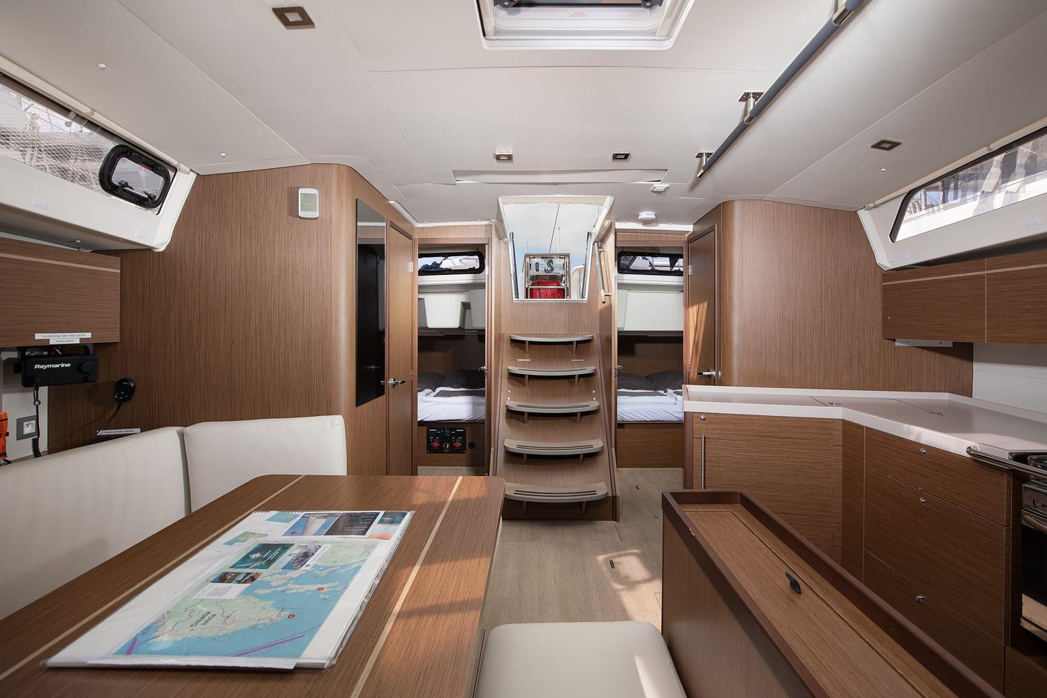 Oceanis 46.1 von Vito Nautika in Pomer