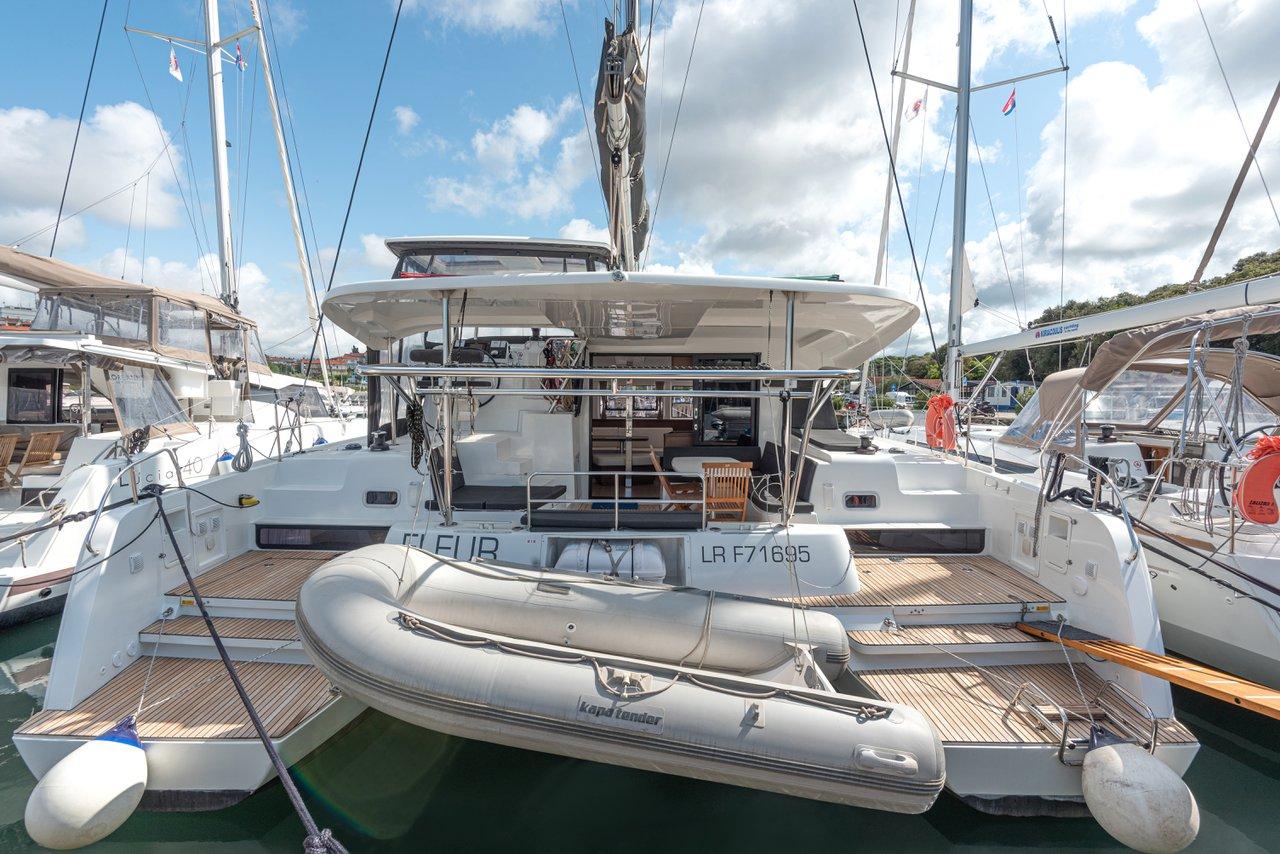 Lagoon 42 from Pyxis Nautica in Pula