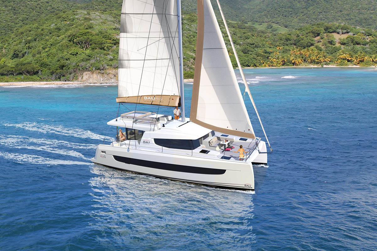 Bali 4.4 från Navigare Yachting i Providence