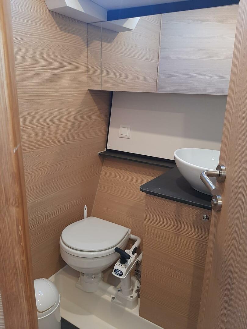 D&D KUFNER 54 Exclusive da Nautika Kufner em Trogir