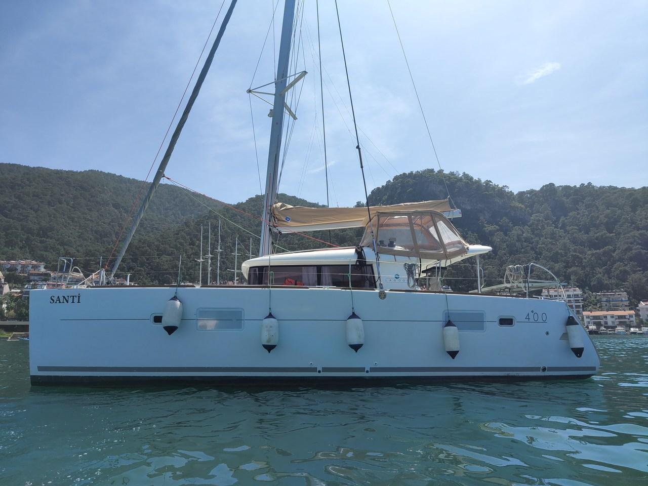 Lagoon 400 from One Yacht Charter in Fethiye