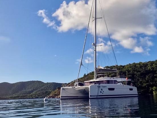 Fountaine Pajot Elba 45 de Virgin Islands Yacht Charters en Tórtola