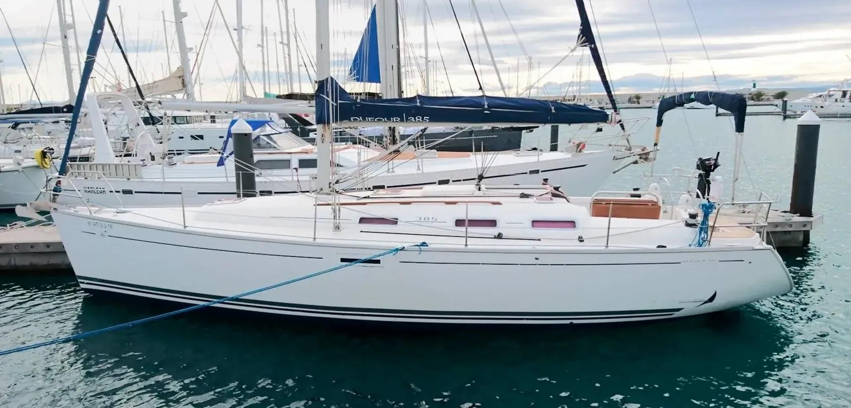 Dufour 385 Grand Large de WTT Sailing en Portimão