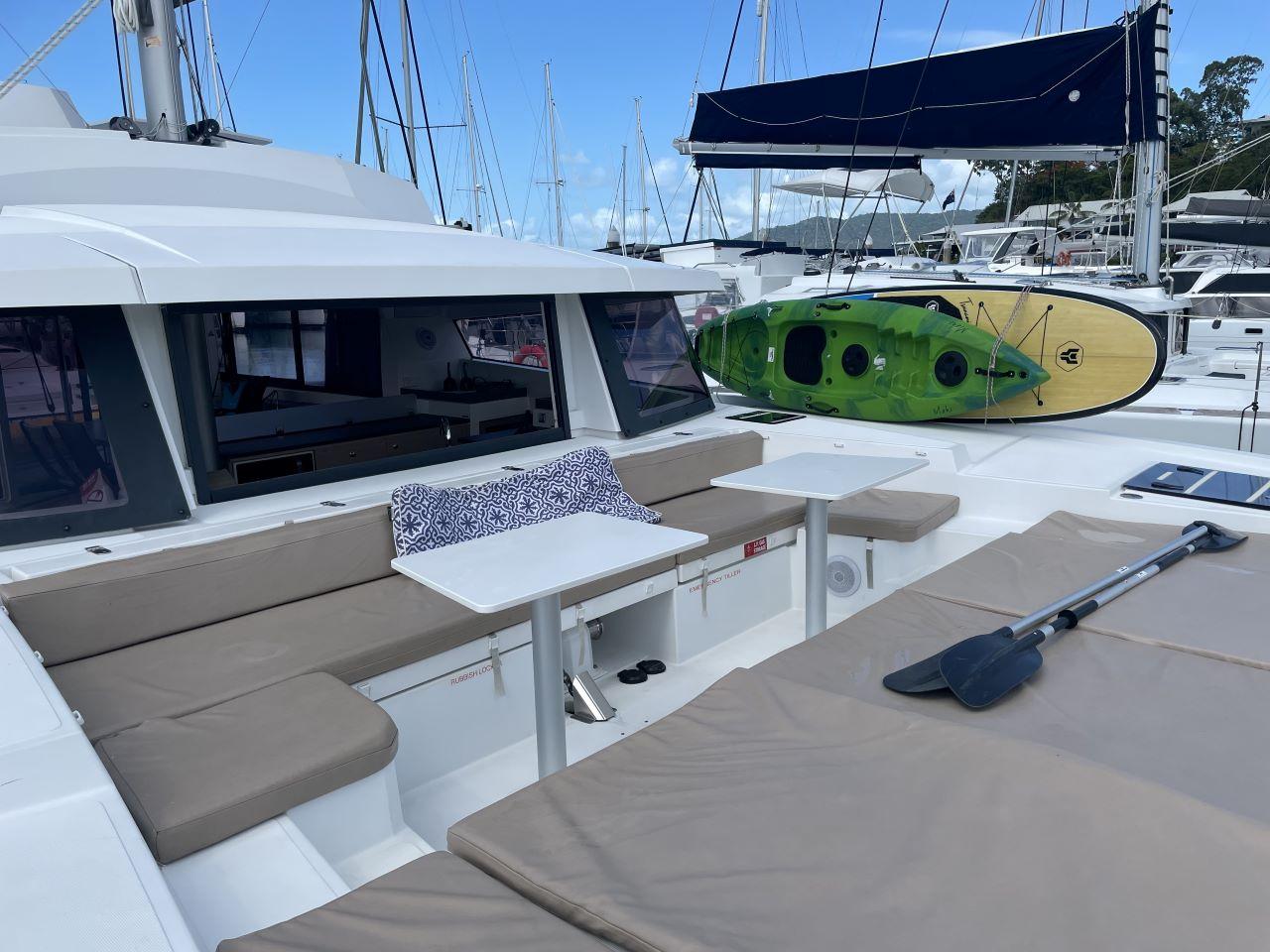 Bali 4.3 van Dream Yacht Charter in Airlie Beach