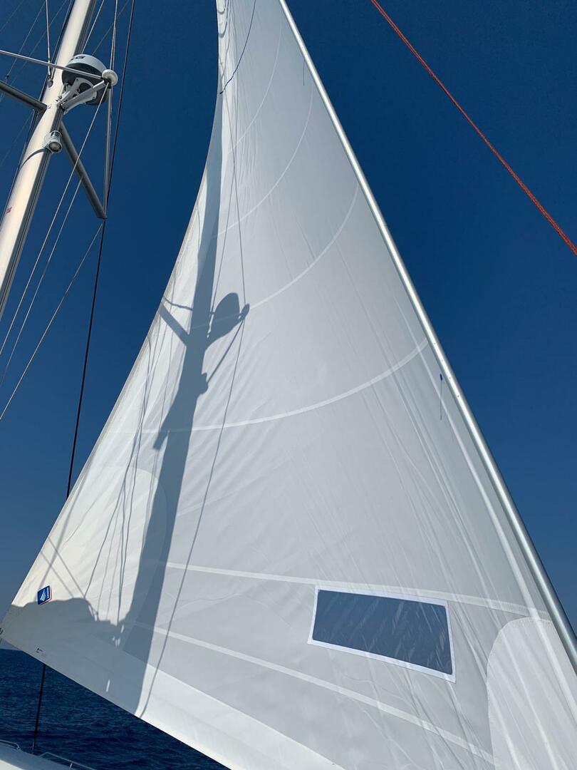 Lagoon 450 da Color Charter em Portisco