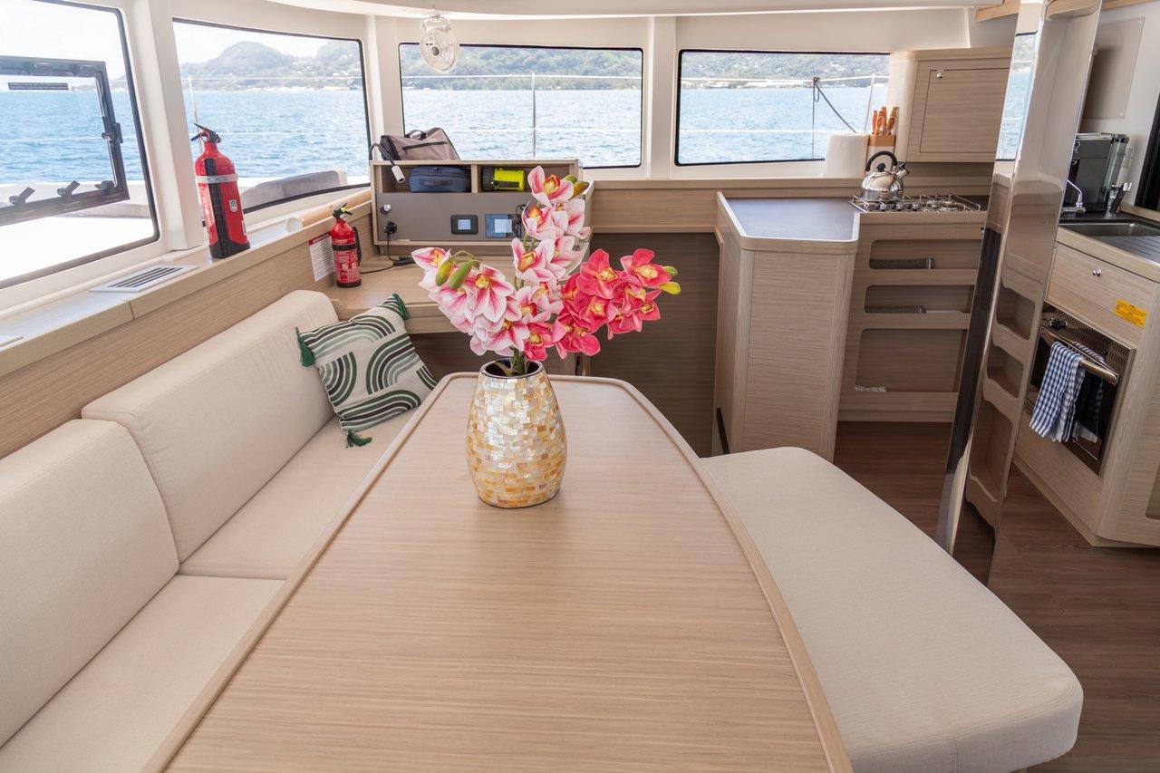 Lagoon 42 par CharterClick à Providence