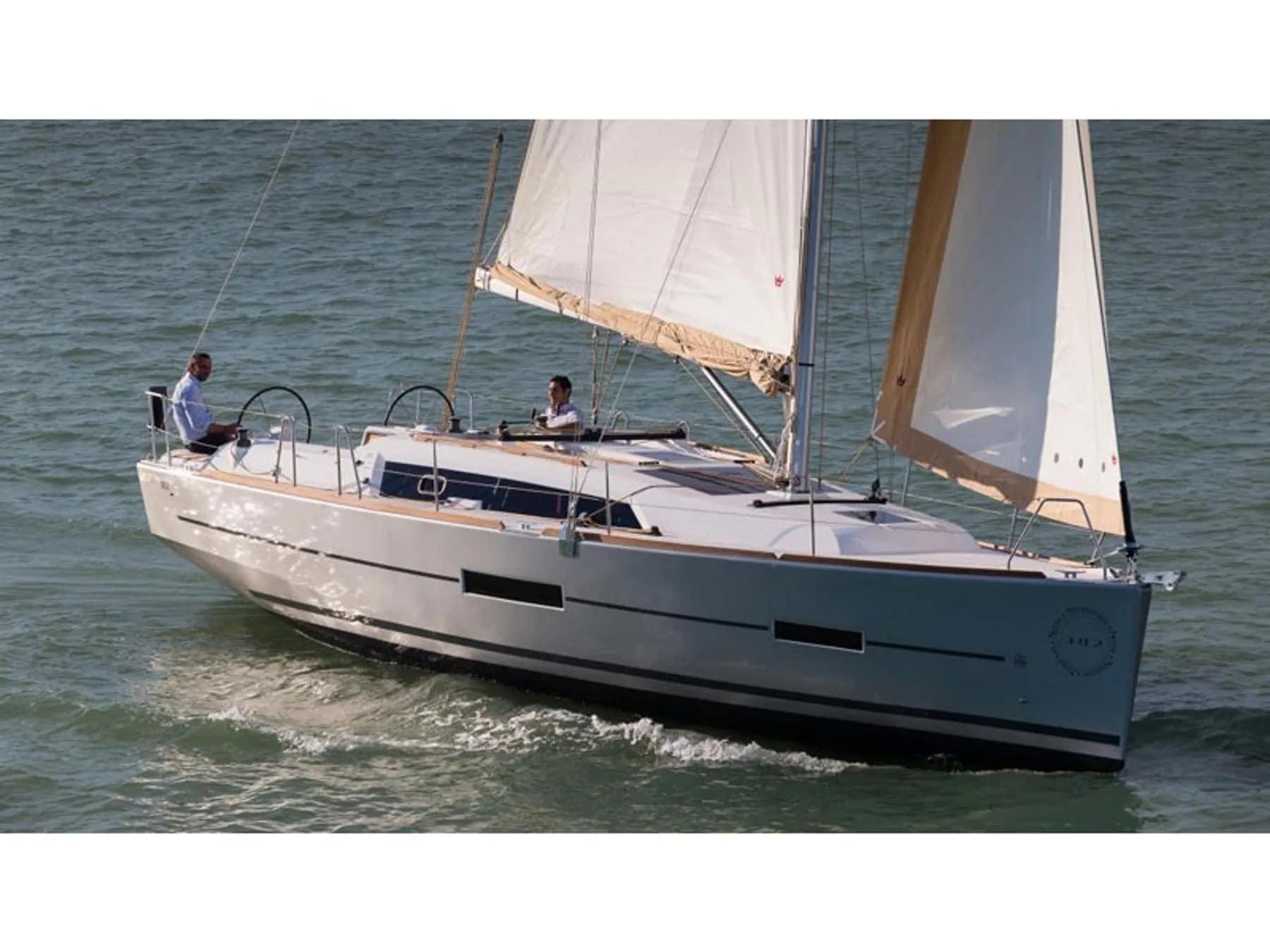 Dufour 382 Grand Large van Set Sail