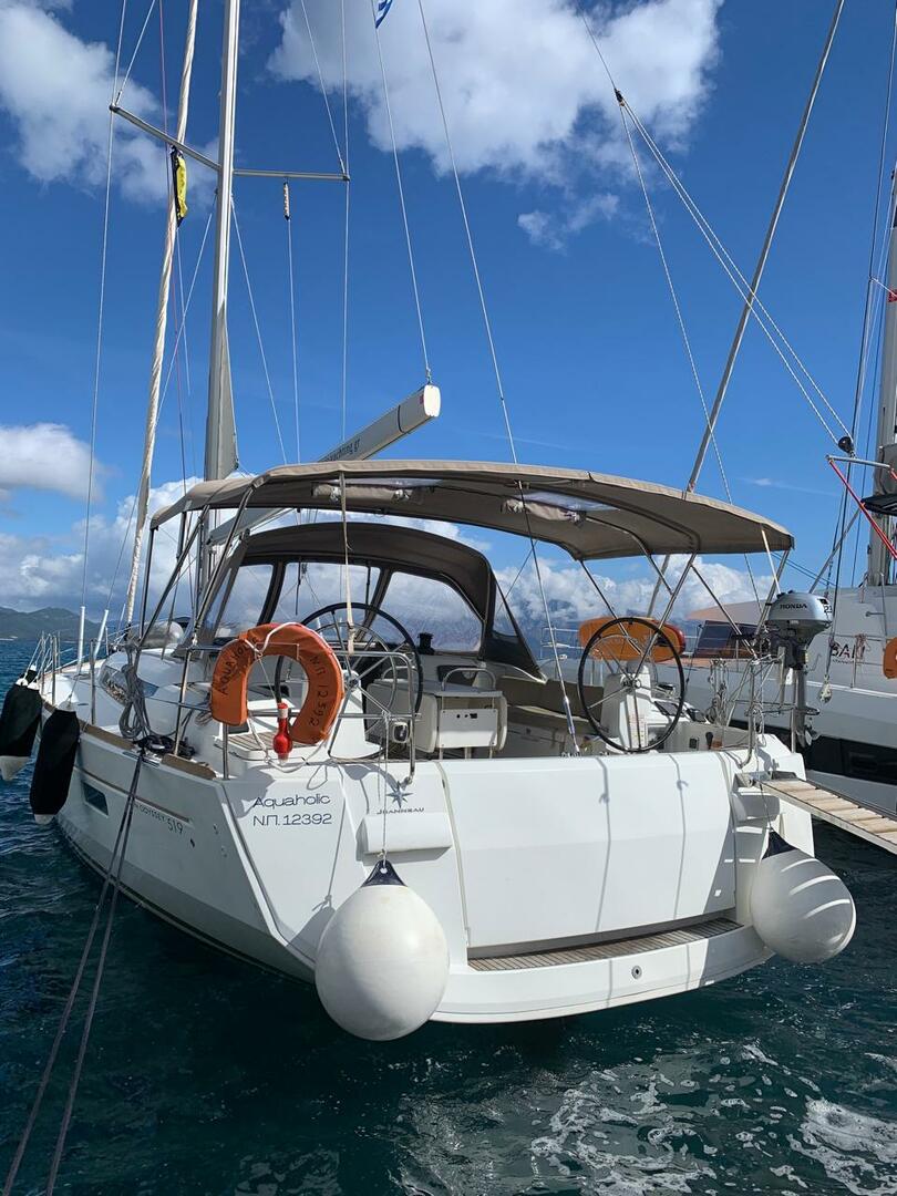 Sun Odyssey 519 from Hellenic Yachting in Perigiali