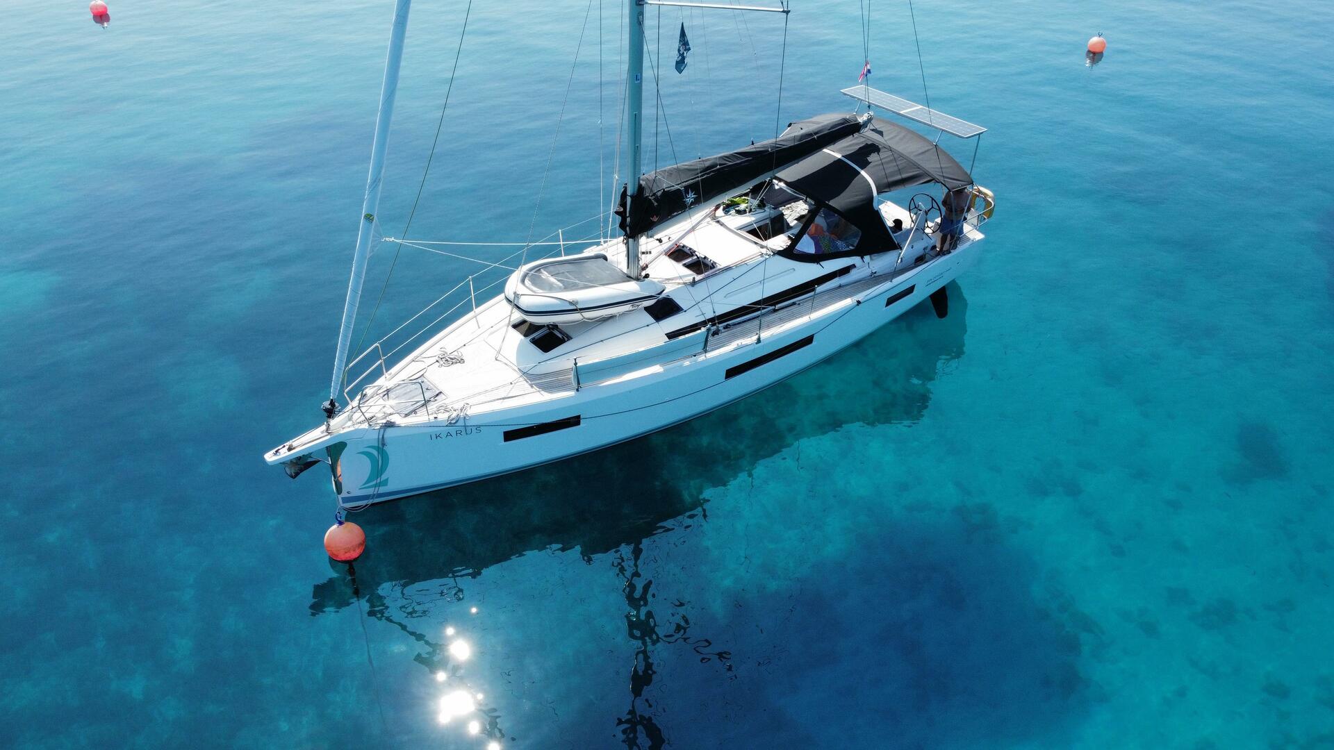 Sun Odyssey 440 af In2theBlue Charter i Punat
