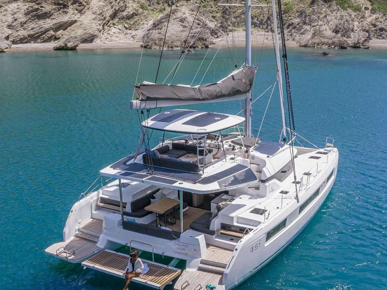 Lagoon 51 af Rumbo Norte i Sant Antoni de Portmany