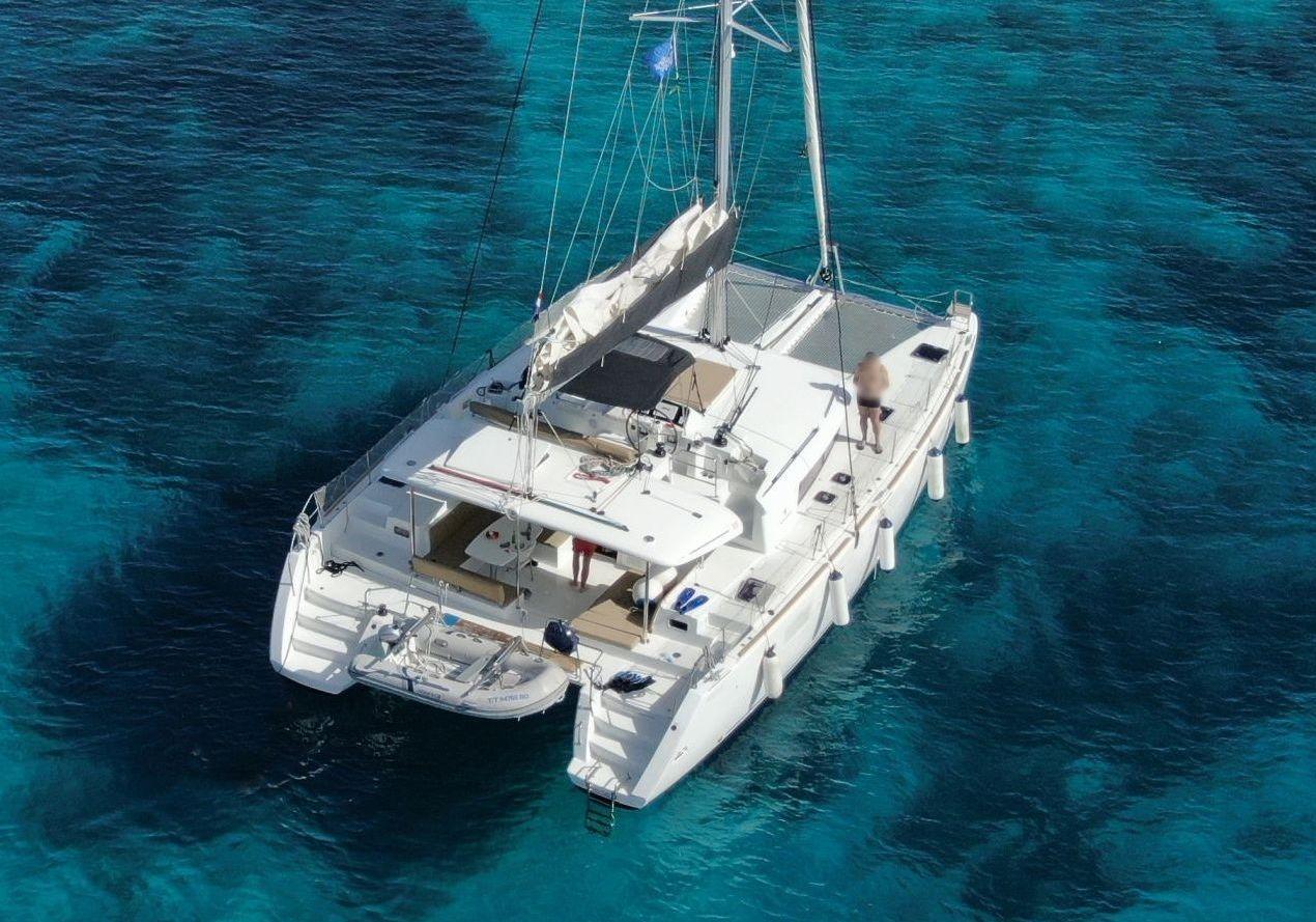 Lagoon 450 F from Sailing Europe Charter in Rogač