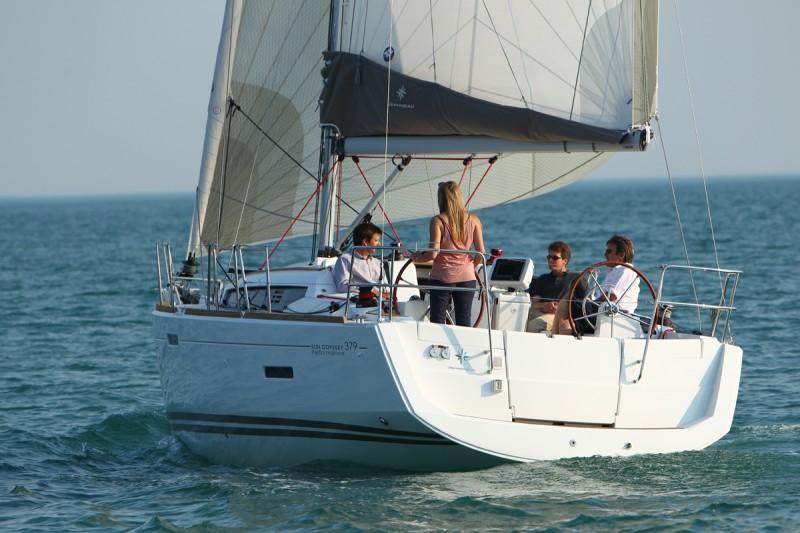 Sun Odyssey 379 av Four Seasons Yachting i Gouvia