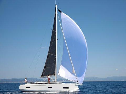 Bavaria C38 af Helios Stratos i Primošten