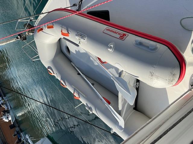 Bavaria 46 Cruiser av Azorean Dream Yacht Charter i Angra do Heriosmo