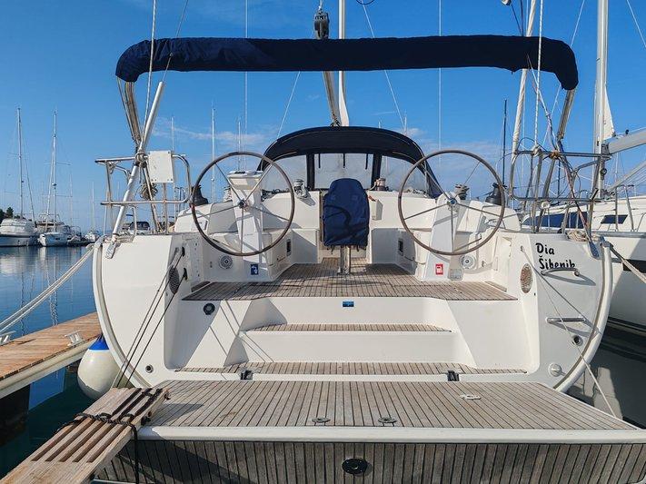 Bavaria 46 Cruiser van Adventure Charter in Drage