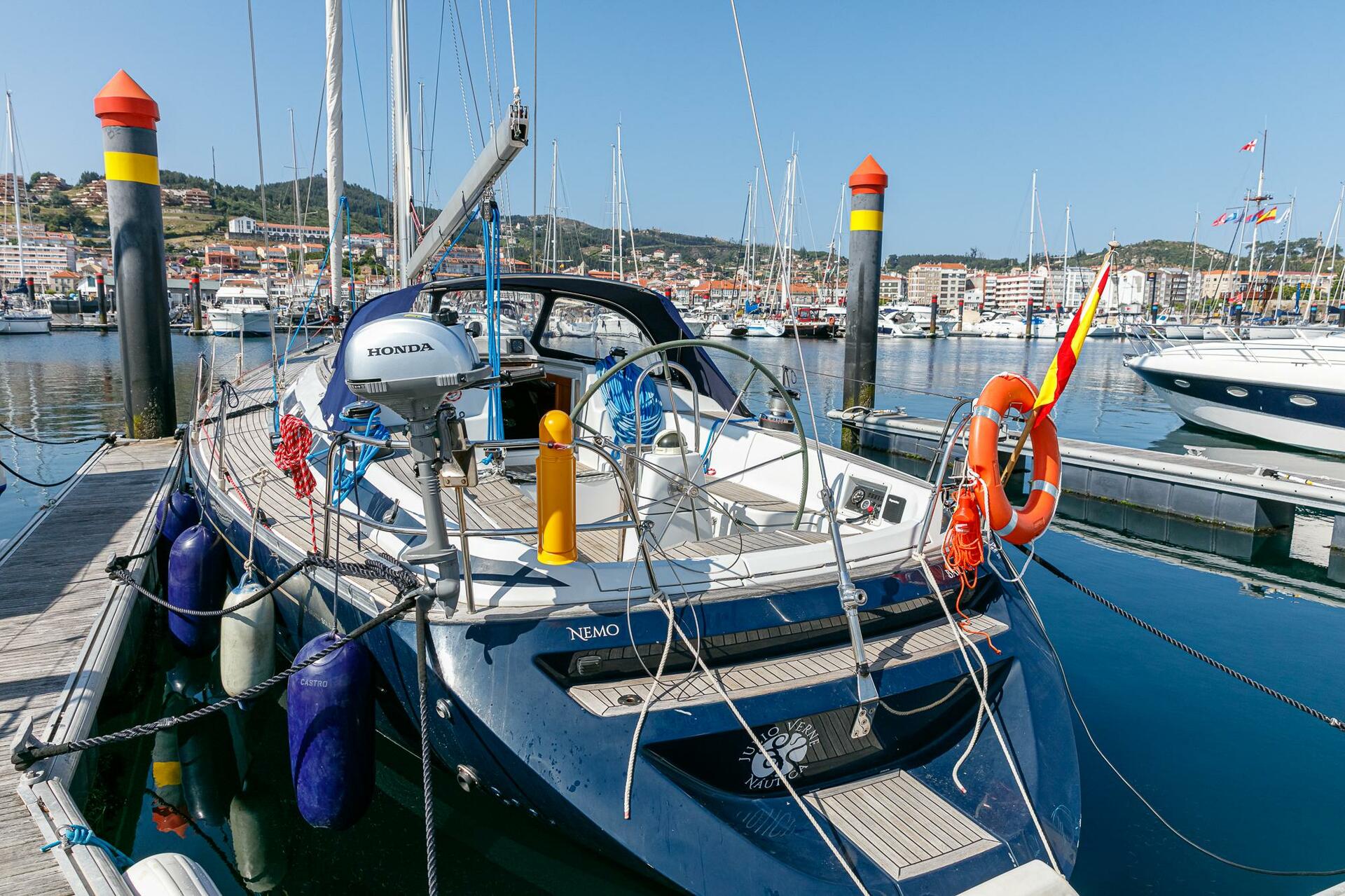Grand Soleil 43 von Julio Verne Nautica in Baiona