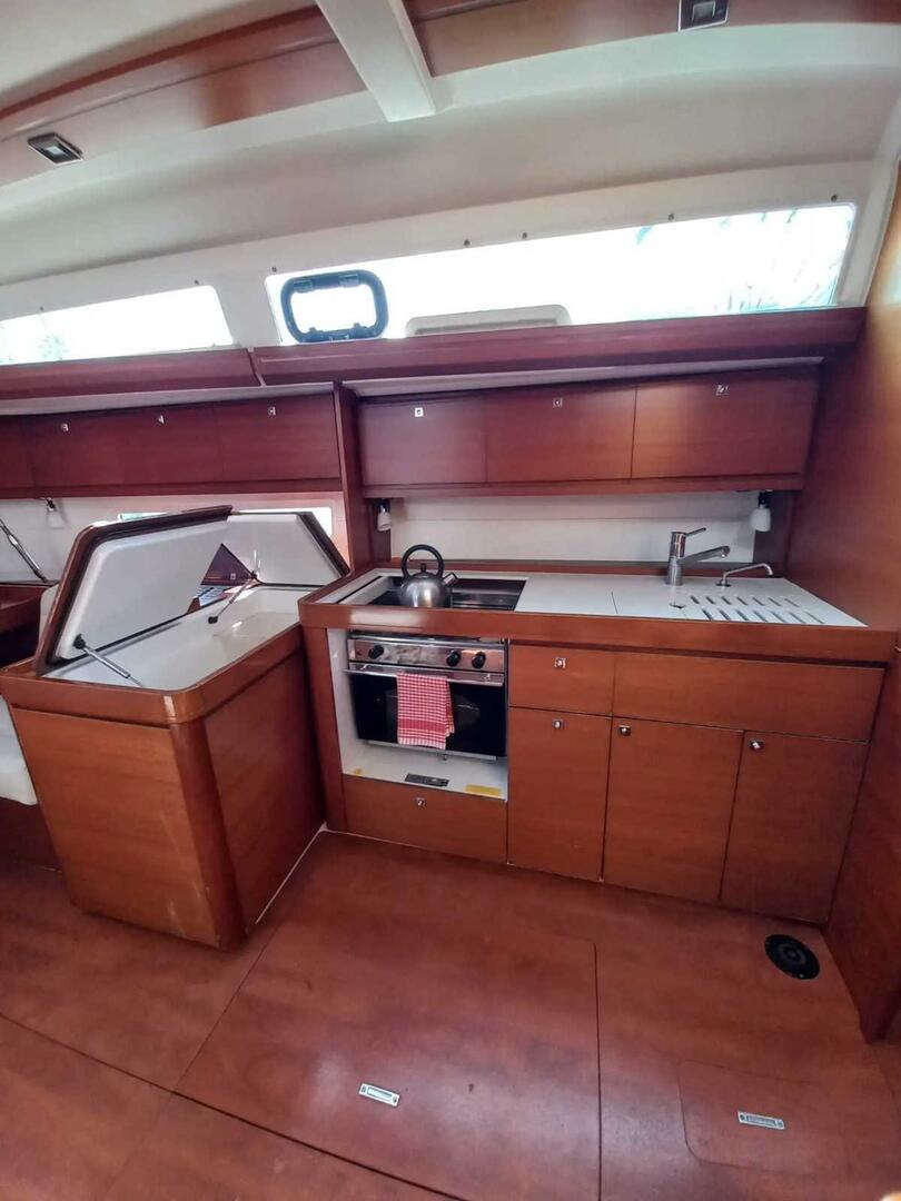 Dufour 410 Grand Large de Anka Yachting en Marmaris