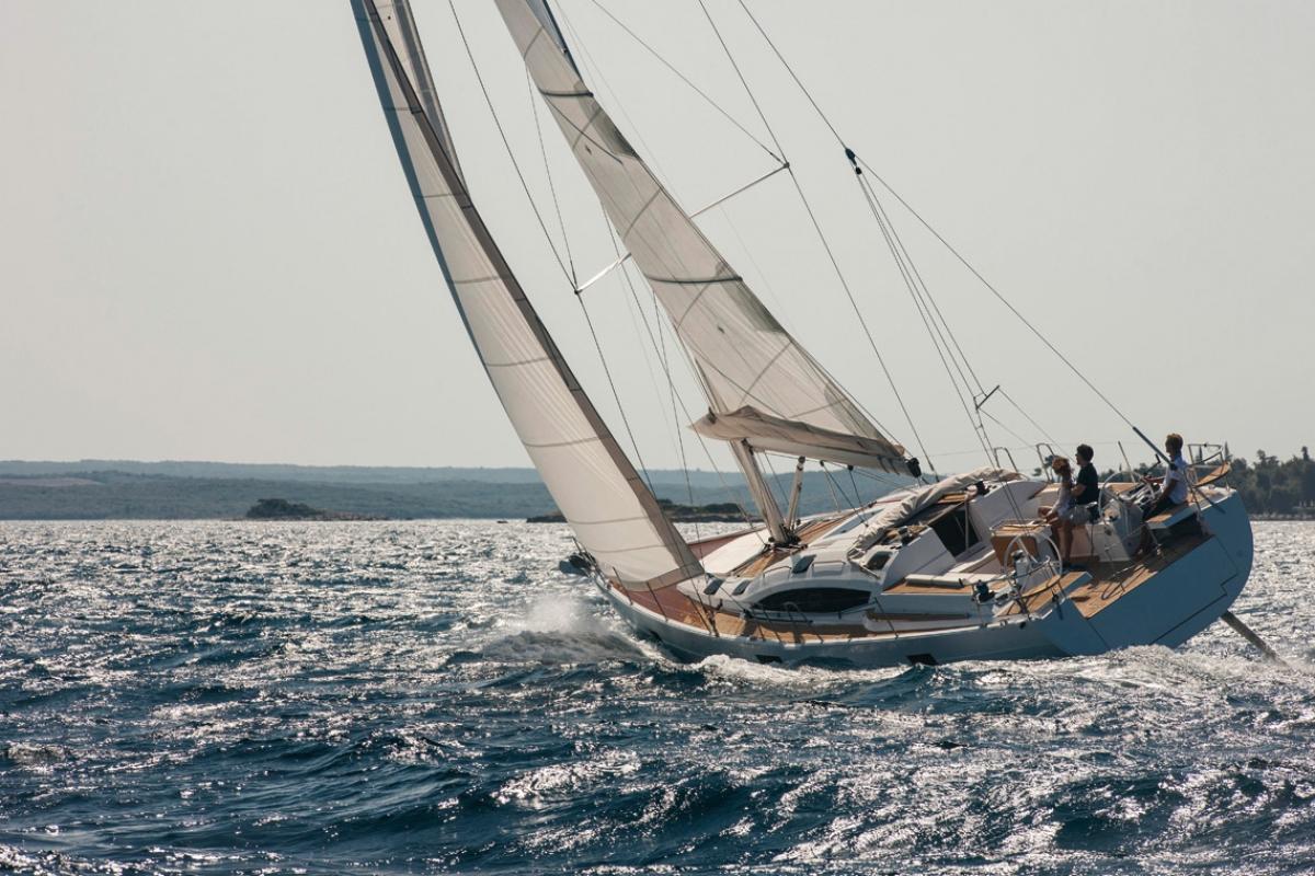 Elan Impression 50 da Pitter Yachtcharter - Nautic Alliance em Pula