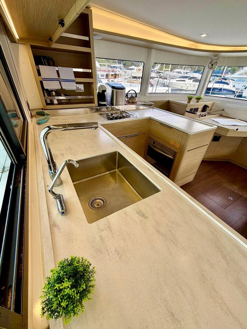 Lagoon 46 af Q-Yacht i Primošten