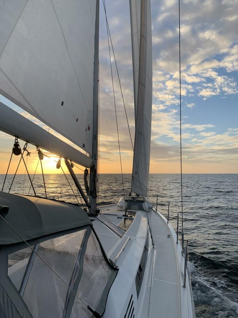 Oceanis 46.1 della Blue Coast Charter a Cala d’Or