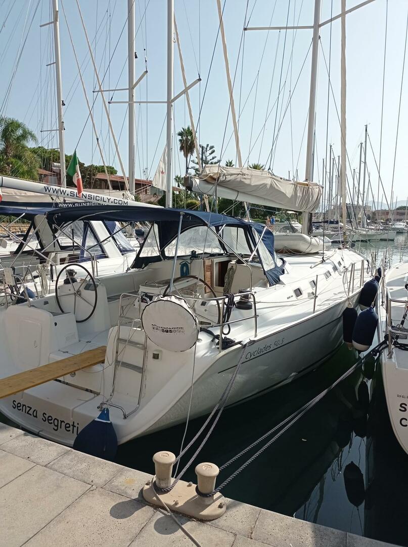 Cyclades 50.5 de Sunsicily Yacht Charter en Furnari