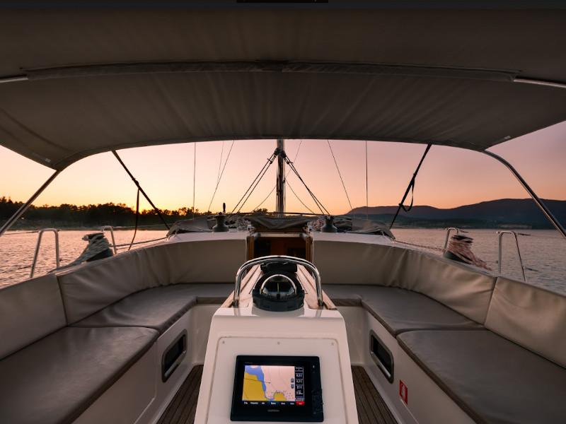 Bavaria 46 Cruiser av Minas Yachting i Gouvia
