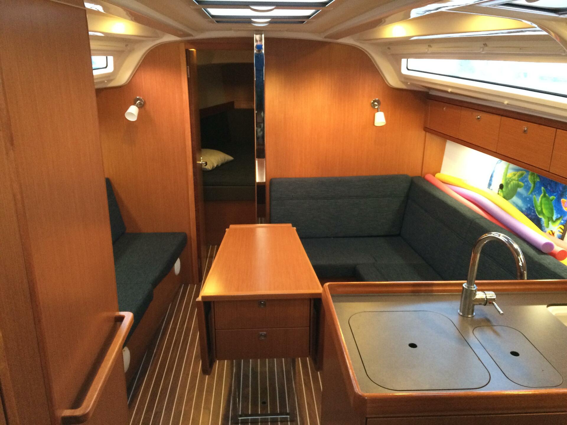 Bavaria 37 Cruiser da Sail The Ionian Sea em Gouvia