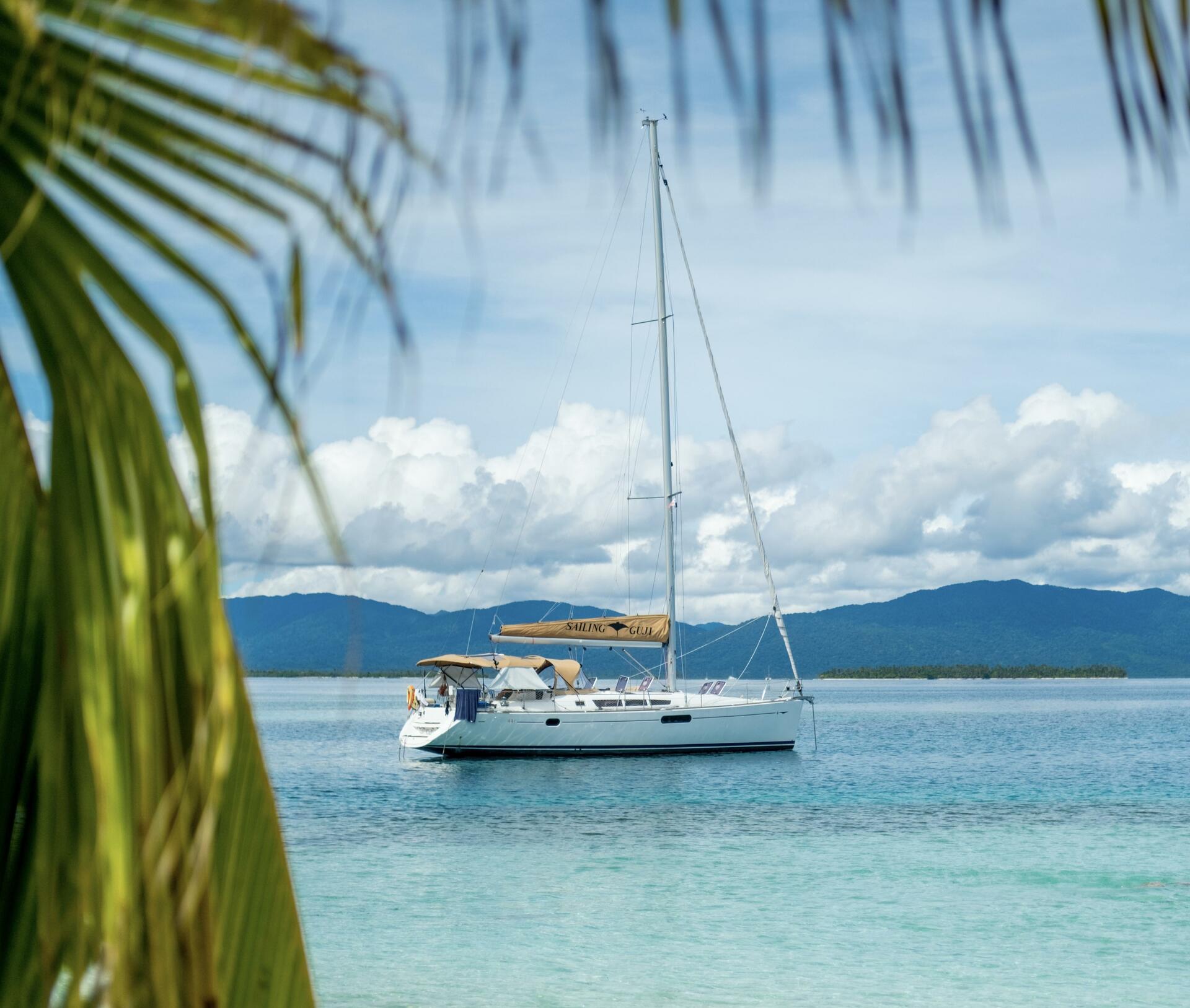 Sun Odyssey 44i von Sailing Guji in San Blas