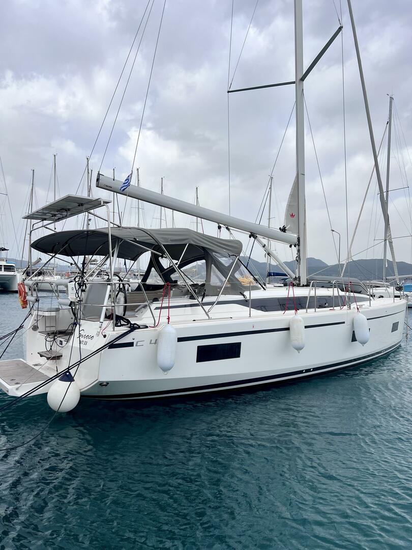 Bavaria C42 from Hevema in Pylos