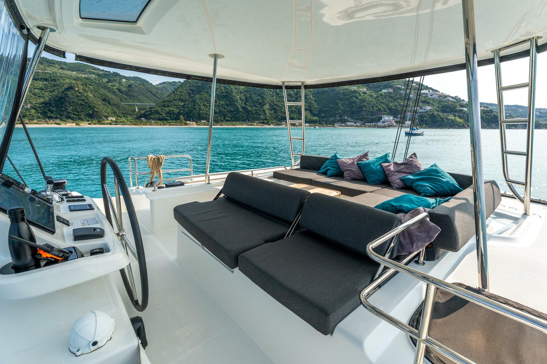 Lagoon 51 van Spartivento Yacht Charter in Olbia