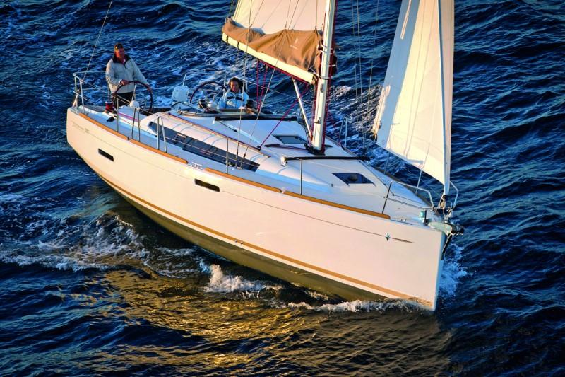 Sun Odyssey 389 yritykseltä Jadranka Yachting Mali Lošinjissa