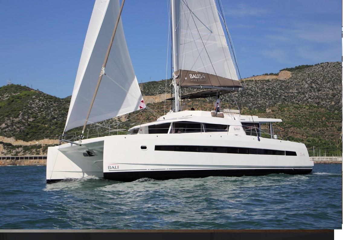 Bali 5.4 de Dream Yacht Charter en Pozzuoli