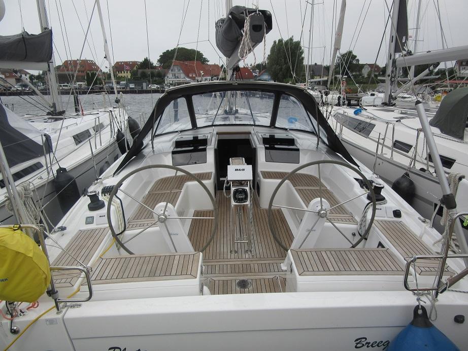 Hanse 458 par Yachtcharter Goteborg à Saltsjöbaden