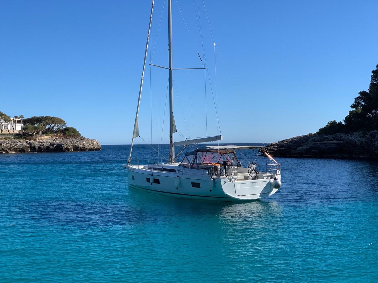 Océanis 51.1 from Blue Coast Charter in Cala d’Or