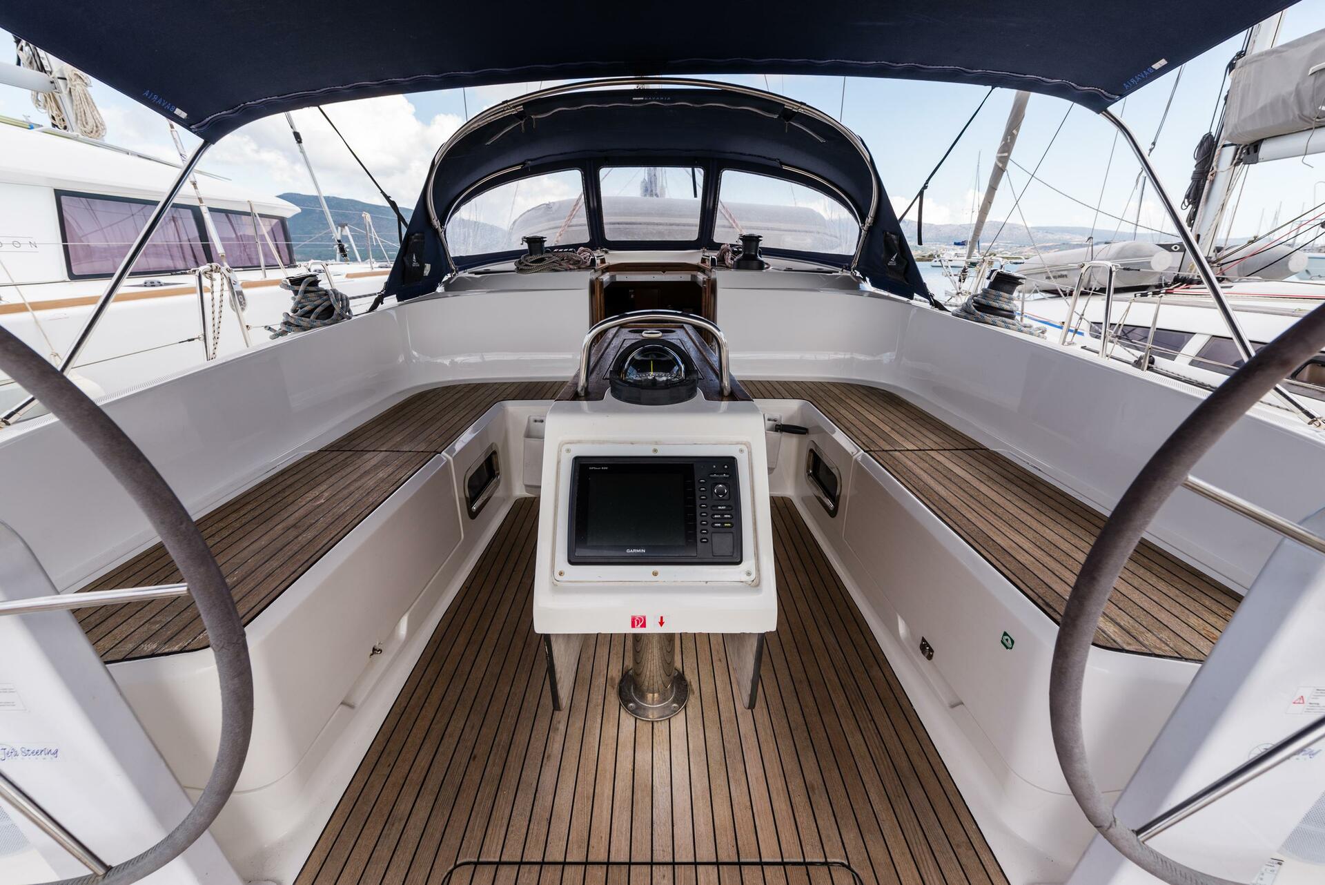 Bavaria 46 Cruiser from Ionion Sails in Nea Peramos