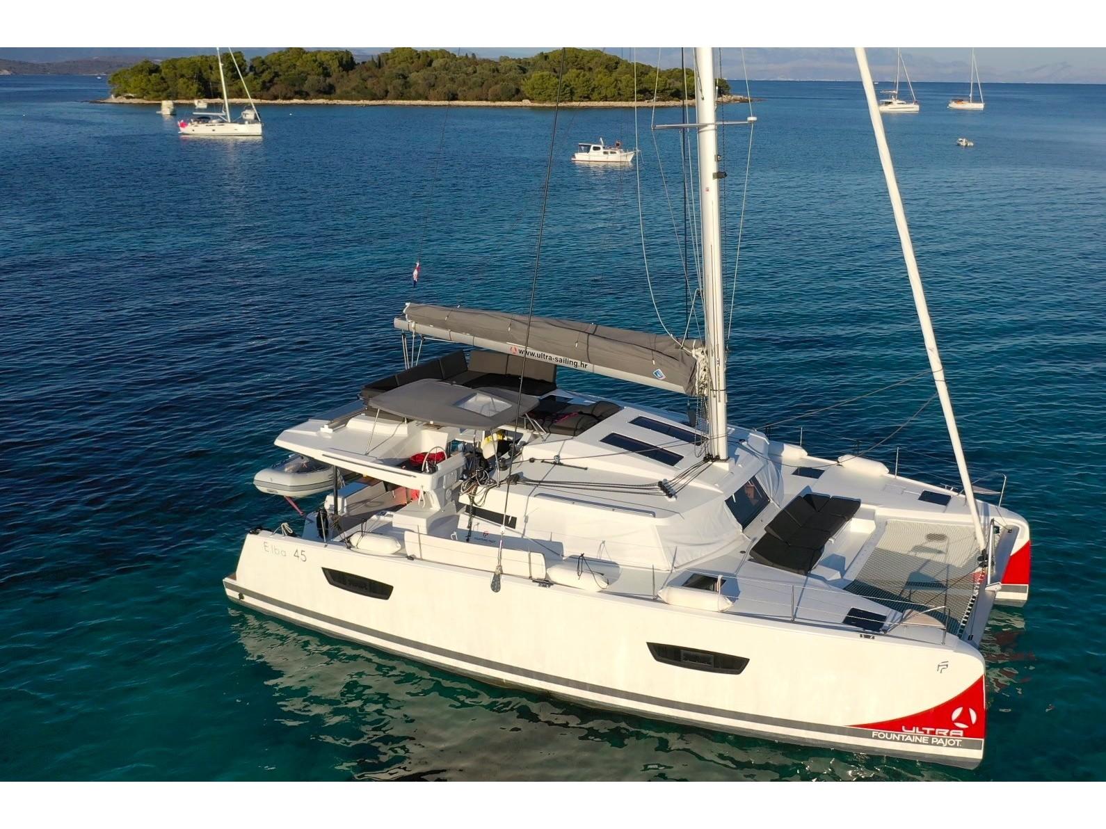 Fountaine Pajot Elba 45 van Ultra Sailing in Seget Donji