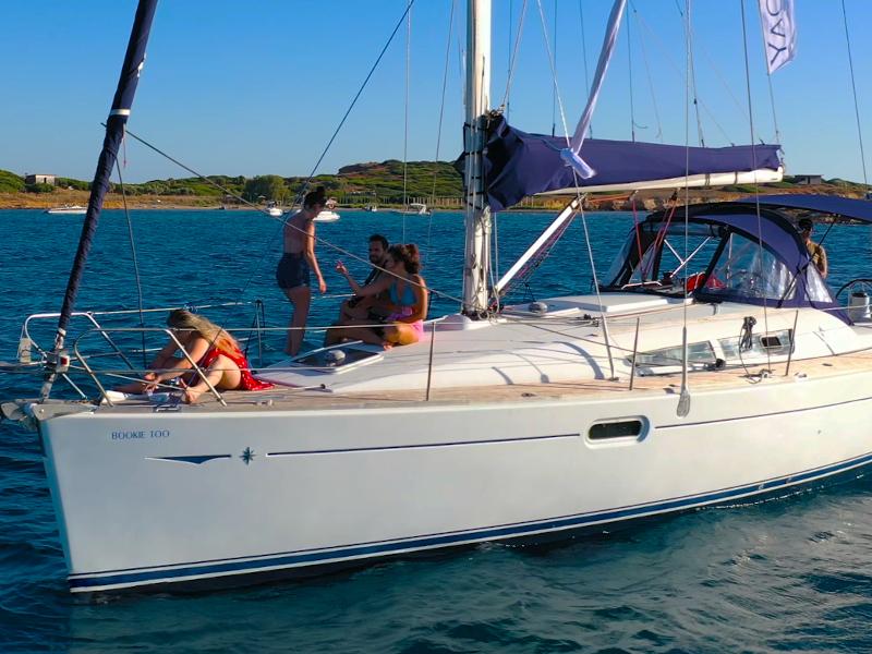Sun Odyssey 39i från Hellenic Fantasea Sailing i Pireus