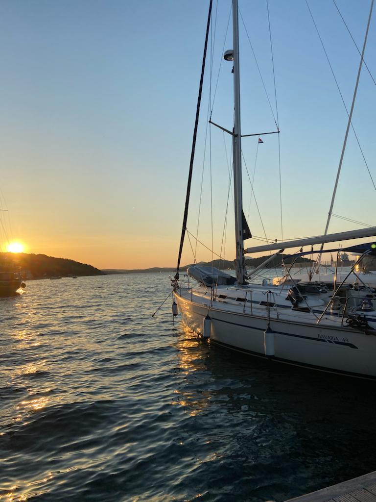Bavaria 49 de Croatia Sailing Charter en Pula
