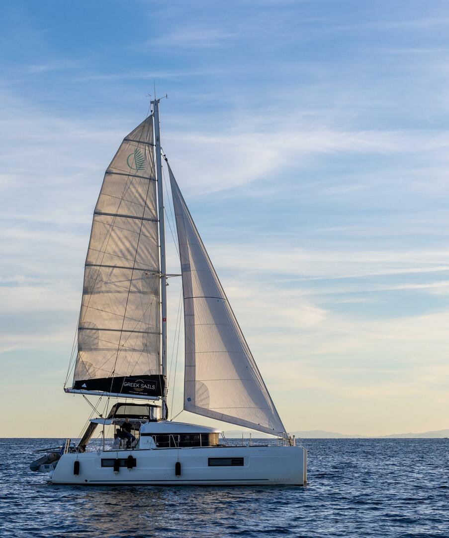 Lagoon 40 av Greek Sails i Athen