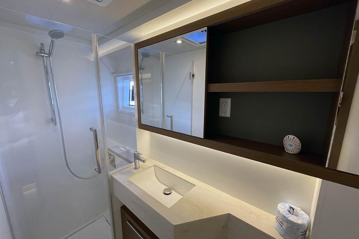 Lagoon 50 af Navigare Yachting i Trogir