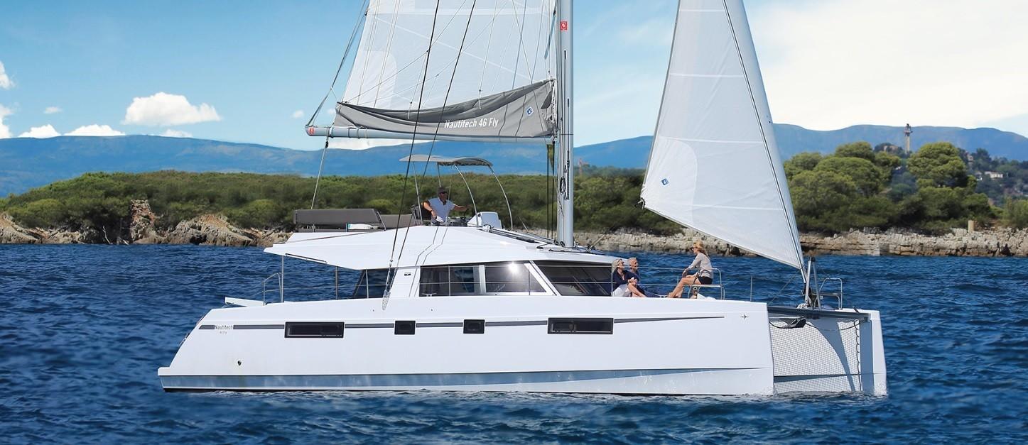 Nautitech 46 Fly af Dream Yacht Charter i Le Marin